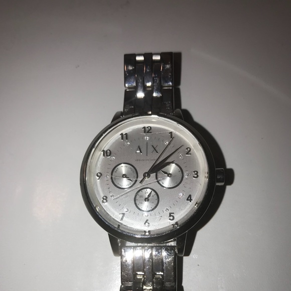 Watch - Picture 1 of 4